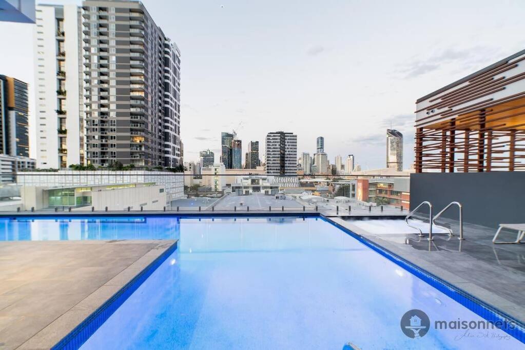 Mod Brisbane Apt Near Southbank W Pool & Parking Exterior photo